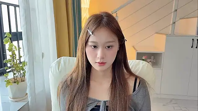 Cassie-20 live sex cam