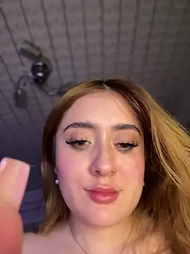 Sam_Thompsoon_ live sex cam