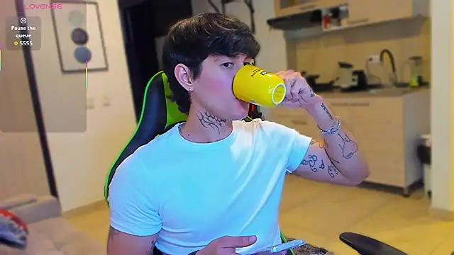 JayHotxxx's cam snapshot