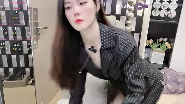 Yueyue-MM live sex cam