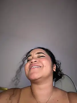 Lucy_wilson5 live sex cam