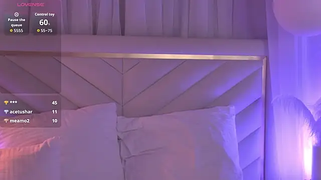 BettyLeen live sex cam