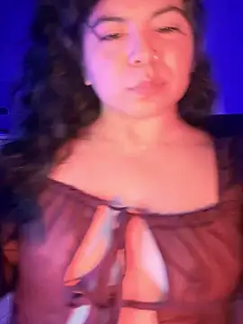 kimmiakiss22's cam snapshot