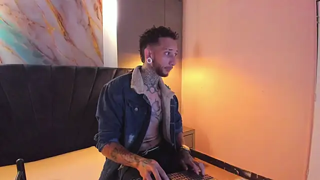 axel_valtier live sex cam