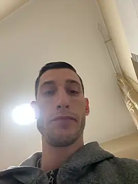 Gionnytav live sex cam