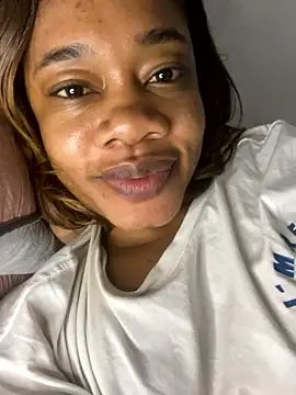 _yisela_ live sex cam