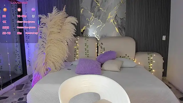 SarahCastro1_'s cam snapshot