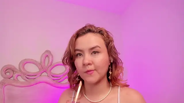 Sara__Williams's cam snapshot