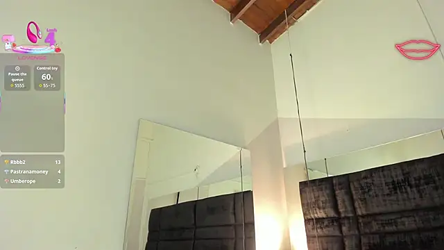 MayaCurvy's cam snapshot