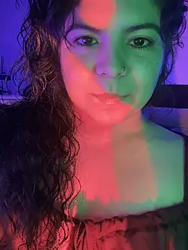 kimmiakiss22's cam snapshot