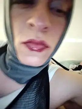 Saiyantiki's cam snapshot