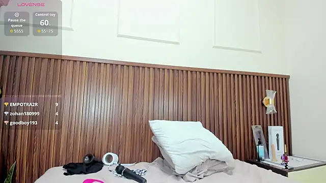 JOLIEBENSON1's cam snapshot