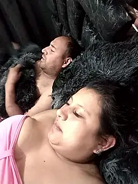 SexyandnaughtyLatinos live sex cam