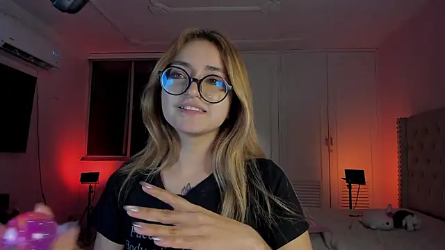 SweetJennaa live sex cam