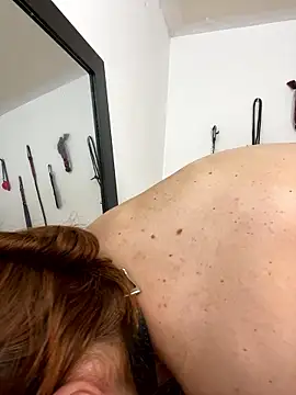 Miacarry live sex cam