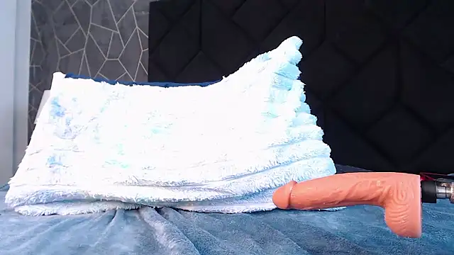 shanthal_bllizz's cam snapshot