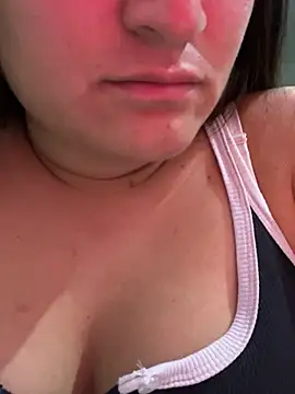 LuceroRm's cam snapshot