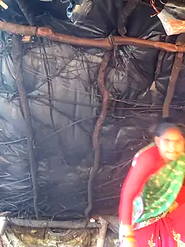 Ranjna_bhabi live sex cam