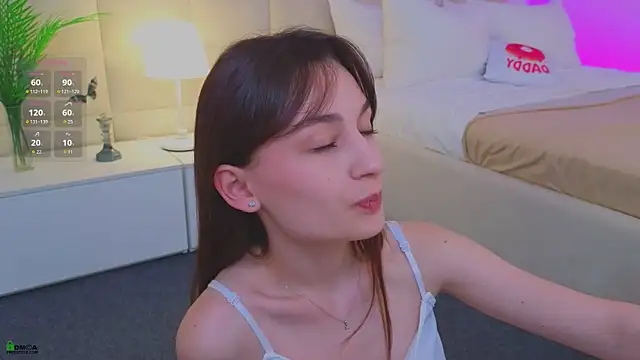 LolaPrise's cam snapshot