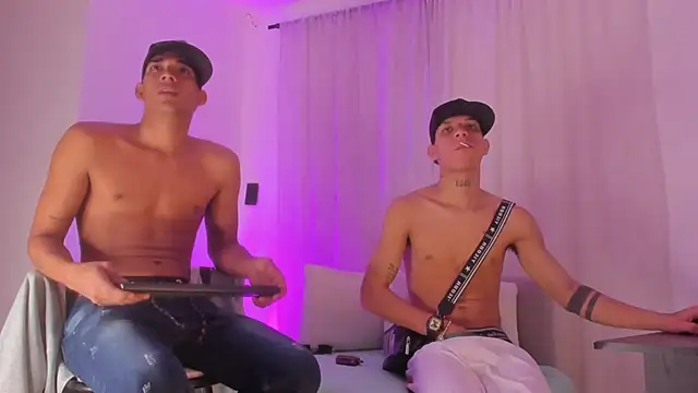 kings_of_heavens_'s cam snapshot