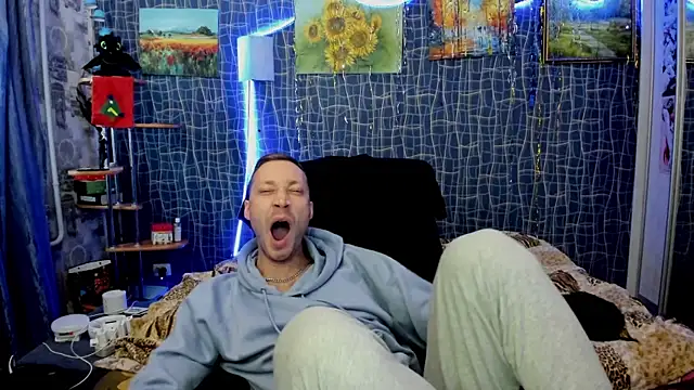 CuteBoy228's cam snapshot