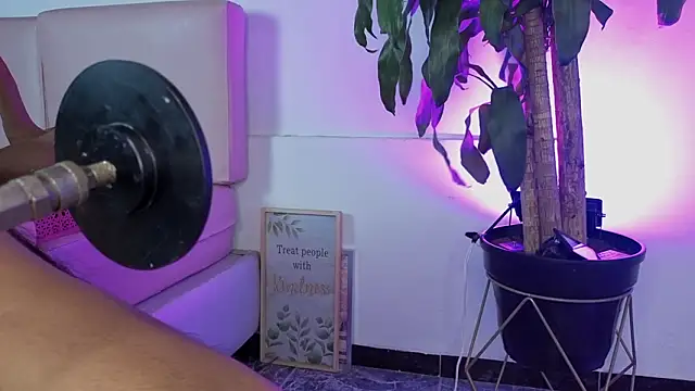 Im_Perlaa_ live sex cam