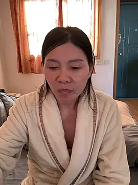 xiiuuff18 live sex cam