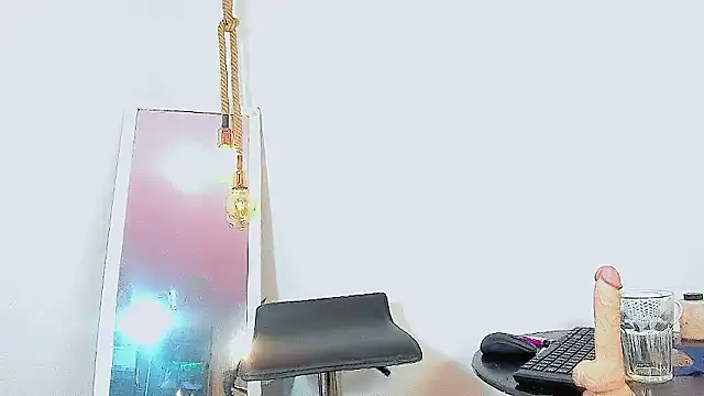 Saraih_miss live sex cam