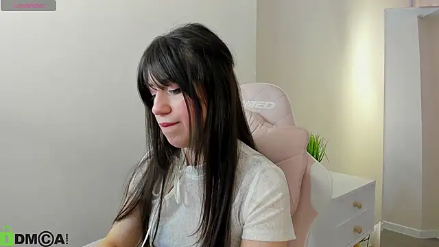 Bonn1e_Rose's cam snapshot