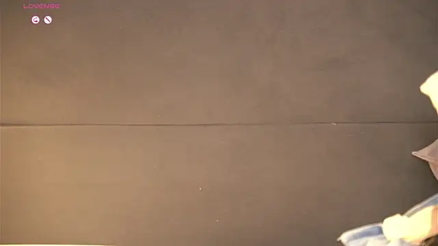 muscle_boyhorny live sex cam