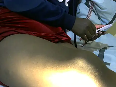 Sugarbaby32's cam snapshot