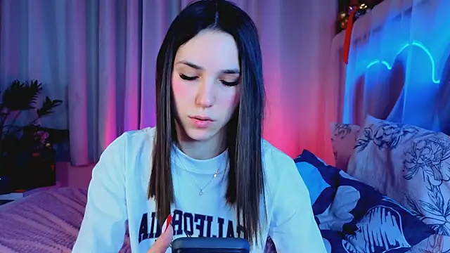 -CindyLou's cam snapshot