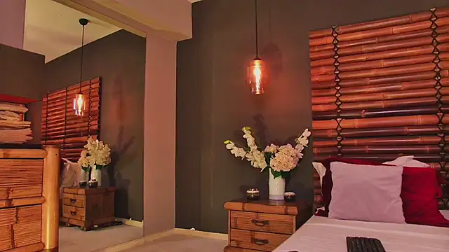 EllaViceX live sex cam