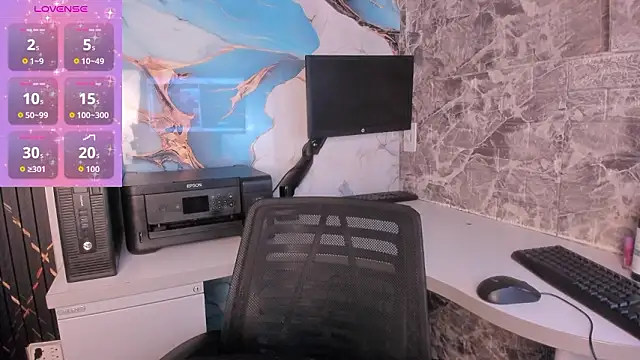 Isaa_jonnes_'s cam snapshot