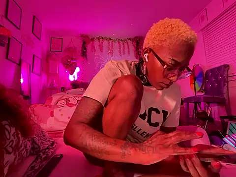 VixenCapri live sex cam