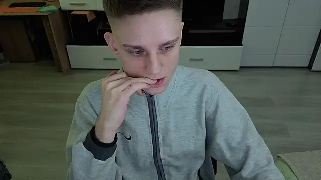 angryzan live sex cam