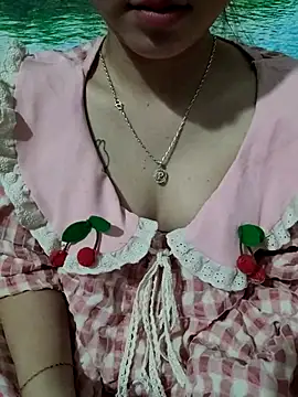 -LunaLust's cam snapshot