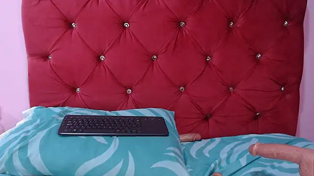 Evasummer1's cam snapshot