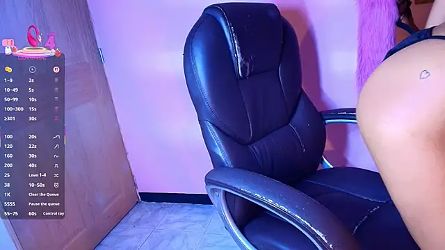 meredith_jones's cam snapshot