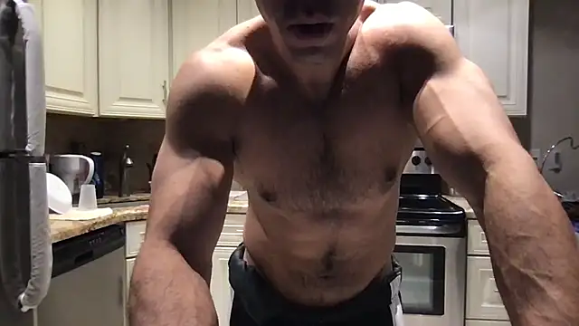 BigGuyMuscle live sex cam