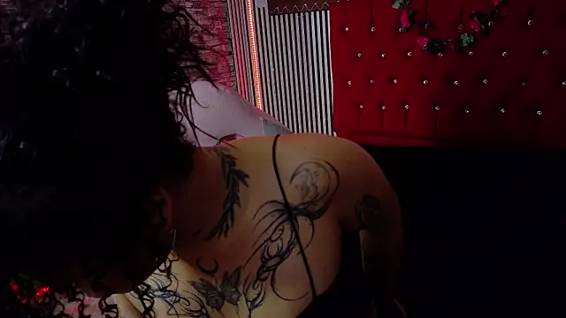 mia_hernnandez's cam snapshot