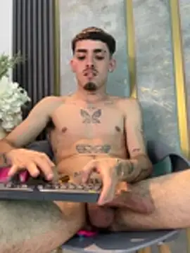 NikoStone_'s cam snapshot