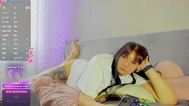 viki_love77's cam snapshot