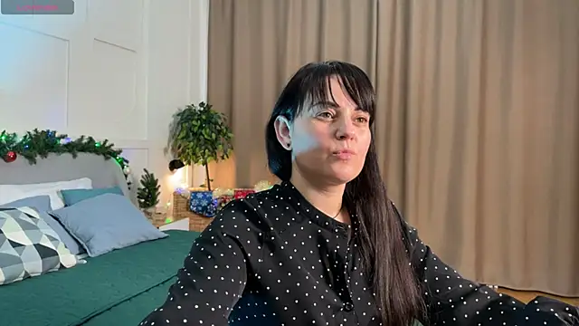 _SilkyShadow_'s cam snapshot