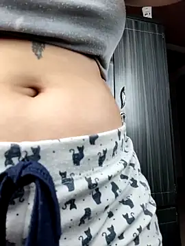 harper_ks's cam snapshot