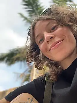 RinaMood's cam snapshot