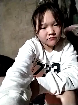 m-mbae's cam snapshot