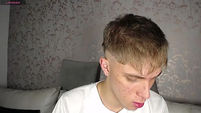 Robbin_Blaze live sex cam