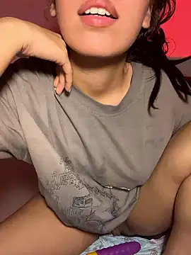 Kitty20205 live sex cam