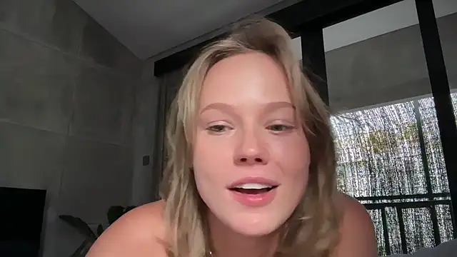 _Stefanie_Collins_ live sex cam